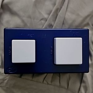 CREATIVE MEMORIES PAPER PUNCH